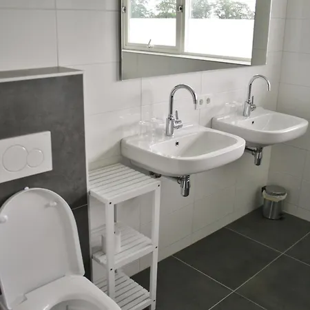 Vakantiehuis De Bonte Koe Holiday home Meddo