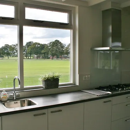 Сasa de vacaciones Vakantiehuis De Bonte Koe Meddo