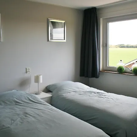 Сasa de vacaciones Vakantiehuis De Bonte Koe *